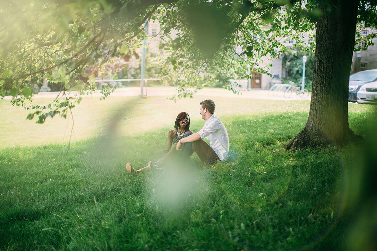 Niagara Engagement Photographer